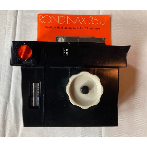 AGFA Rondinax 35 U Daylight Film Developing Tank For 35mm Film TYPE 6452 - Picture 7 of 15